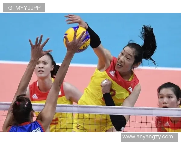 南京排球队在奥运会上的耐力表现值得称赞展现了团队精神与拼搏精神的完美结合