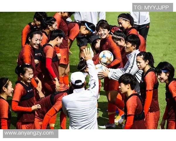 足球明星照片转场的艺术魅力与视觉冲击力探讨